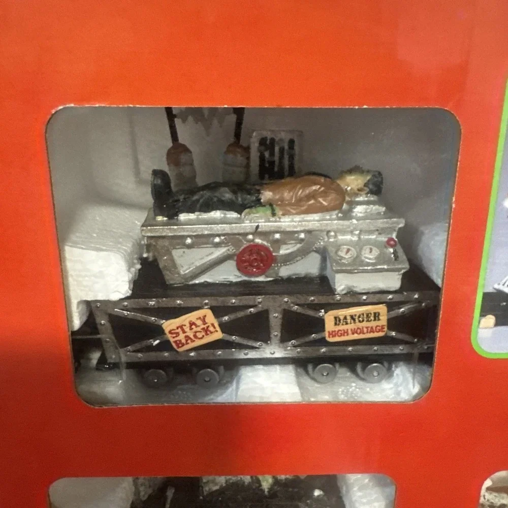 Lemax Spooky Town Express Train Set Signature Collection 94954 Halloween Tested